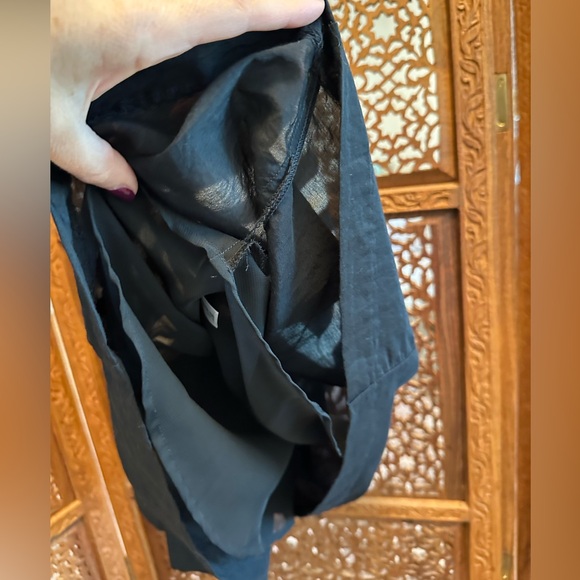 🚺 GAP silk blend black halter dress with cream chevron pattern - Picture 4 of 13